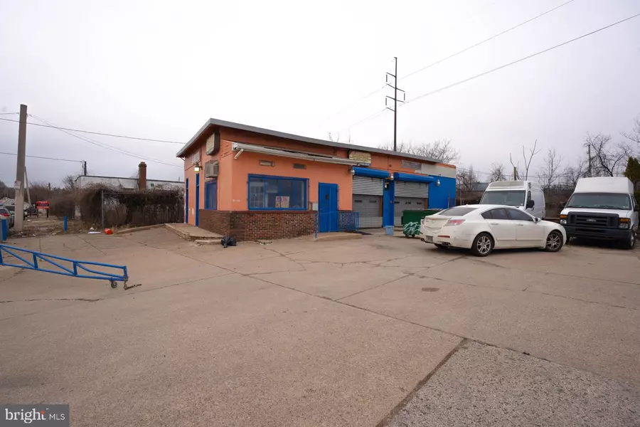 4318 N CLARISSA ST, Philadelphia, PA 19140
