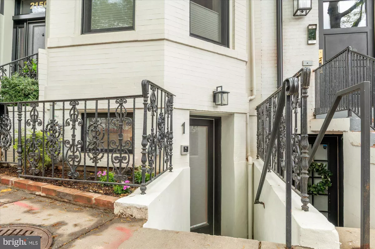 Washington, DC 20008,2150 FLORIDA AVE NW #1