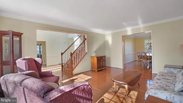 Crofton, MD 21114,2709 STRONGS CT