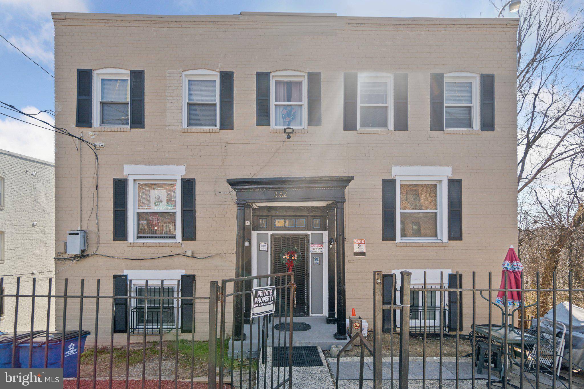 3162 BUENA VISTA TER SE, Washington, DC 20020