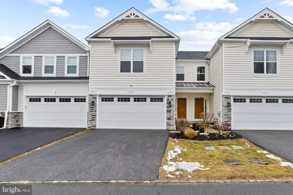 Glen Mills, PA 19342,52 HUNTERS LN