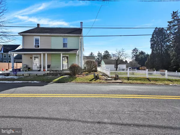 152 W HIGH ST, Maytown, PA 17550