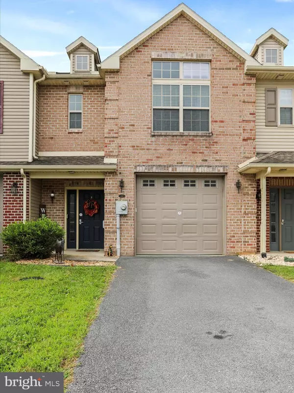 237 MERIWEATHER DRIVE, Chambersburg, PA 17201