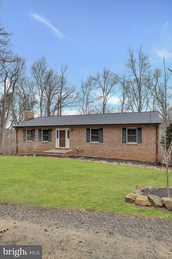 Warrenton, VA 20187,5228 WINDING OAK LN