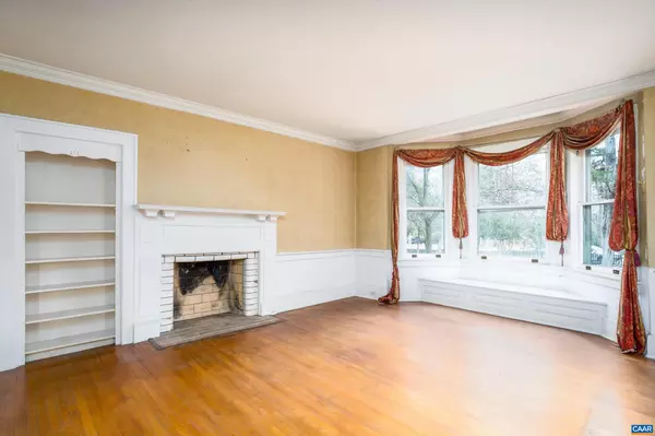 Scottsville, VA 24590,278 JAMES RIVER RD