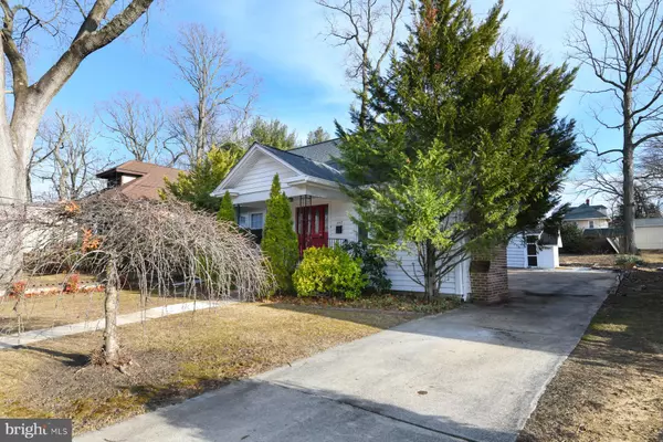 Pitman, NJ 08071,307 WILDWOOD AVE