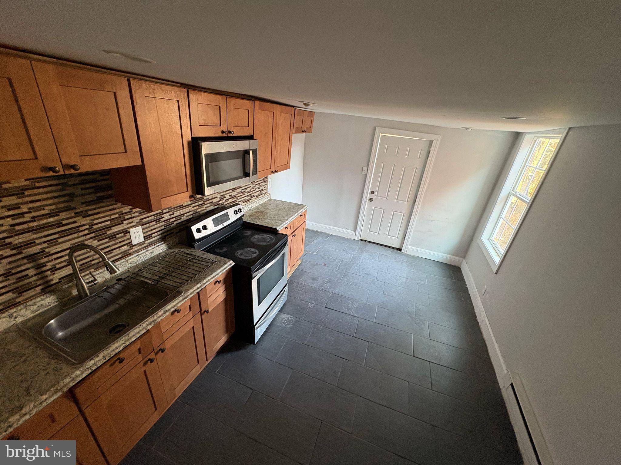 861 WYNNEWOOD RD #UNIT 1, Philadelphia, PA 19151