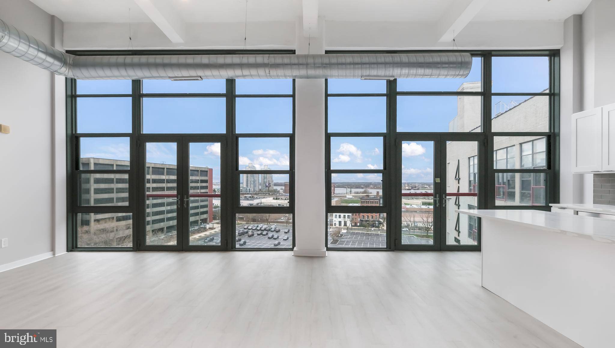 Philadelphia, PA 19123,444 N 4TH ST #818