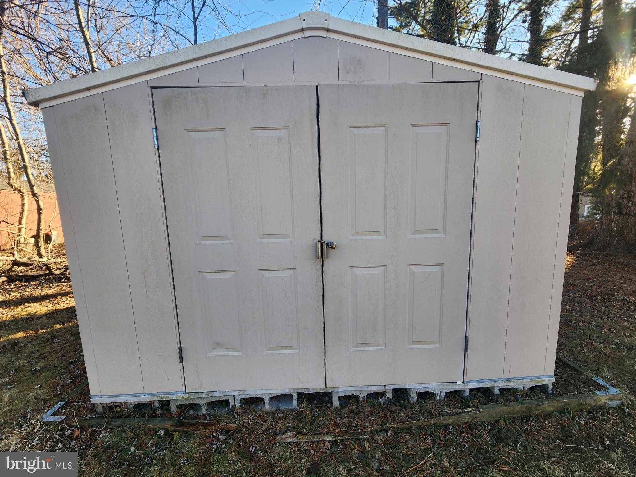 house_img