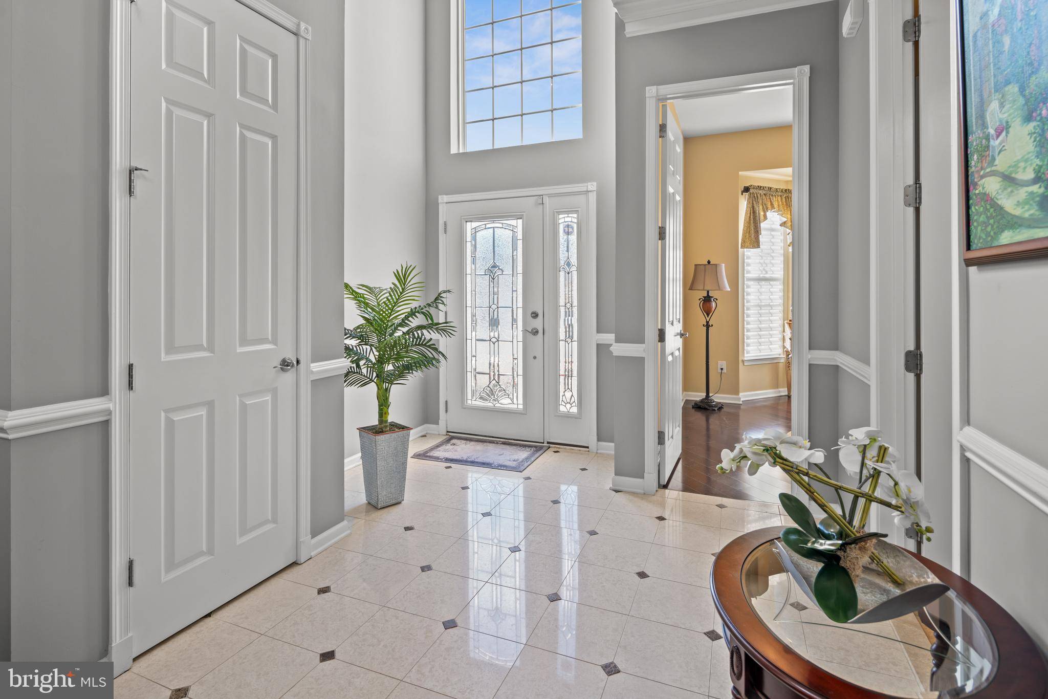 Kendall Park, NJ 08824,20 BELLINGHAM DR