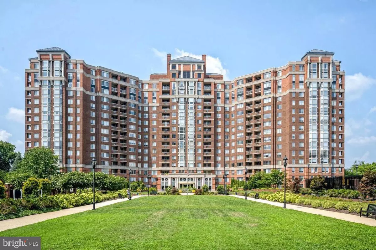 North Bethesda, MD 20852,5809 NICHOLSON LN #1401