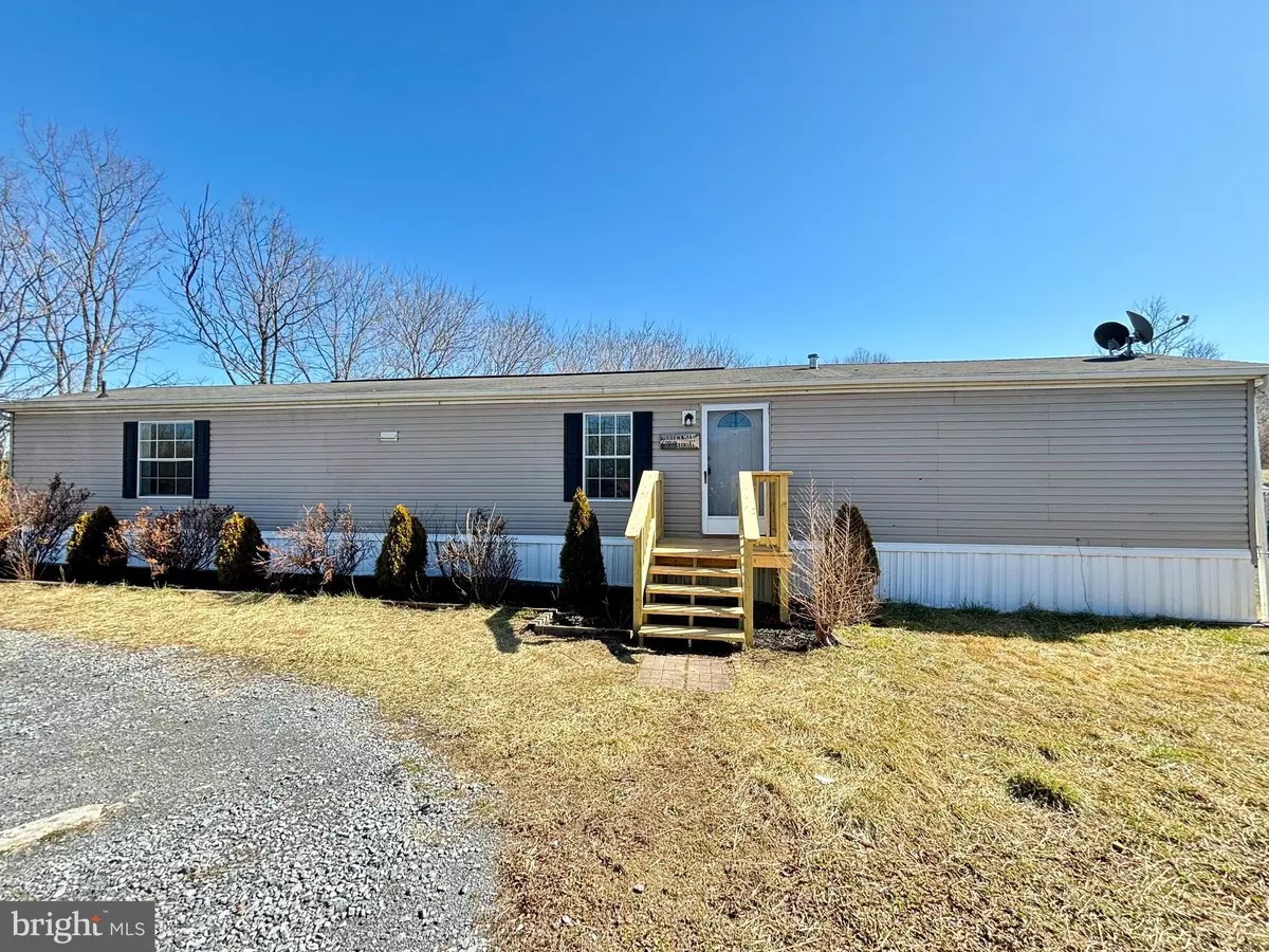 Inwood, WV 25428,6853 WINCHESTER AVE