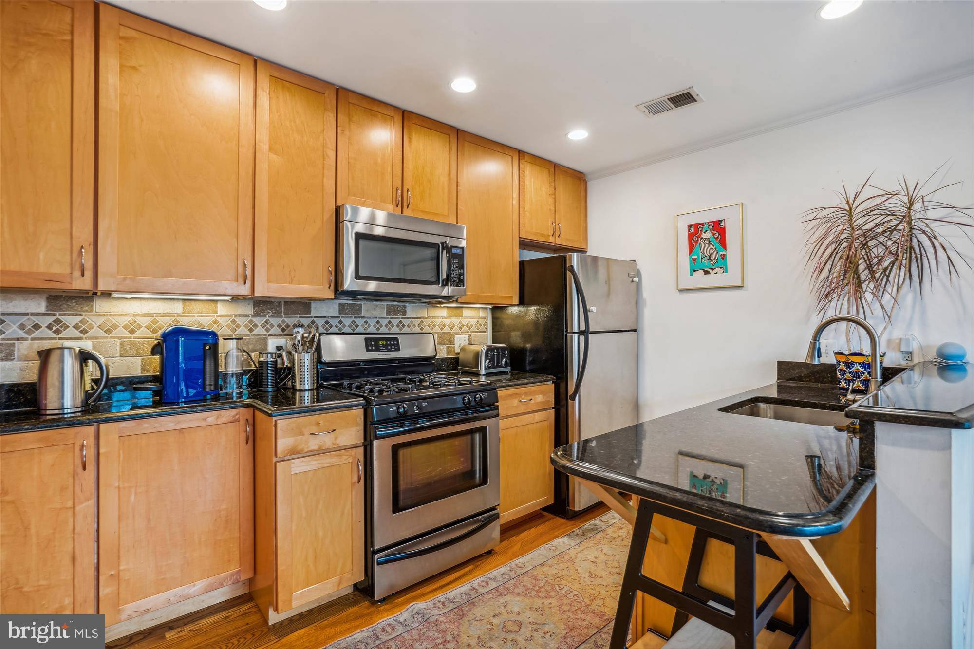 Alexandria, VA 22301,409 E RAYMOND AVE #8