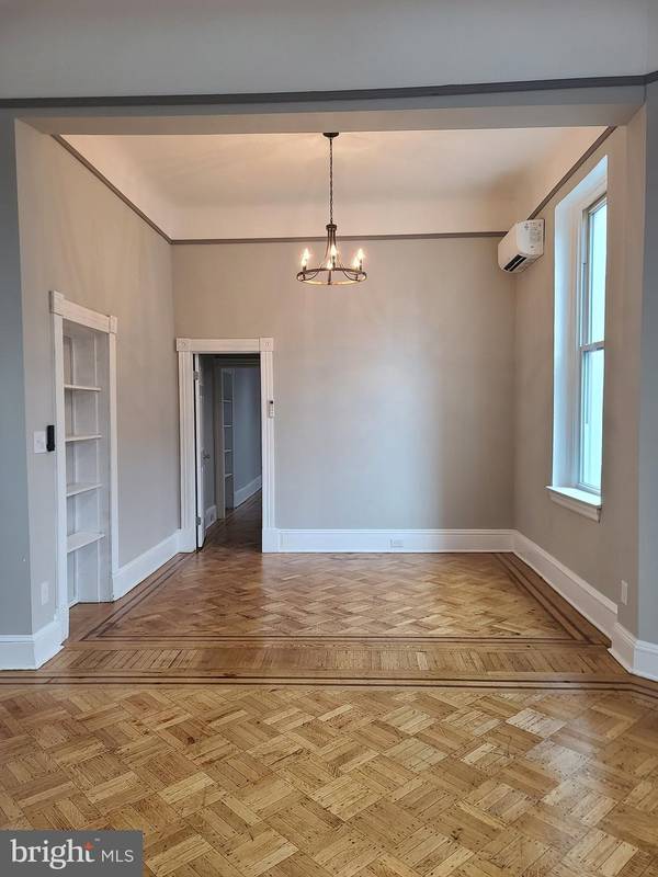 Baltimore, MD 21218,2743 SAINT PAUL ST