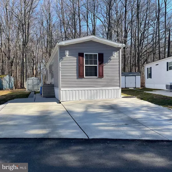 Pennsville, NJ 08070,71 FOREST DR