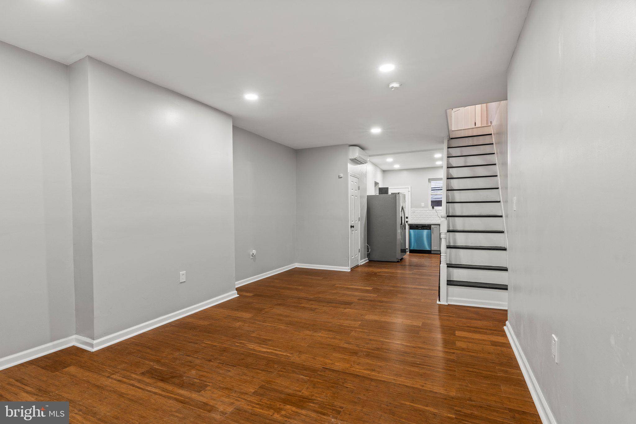 Philadelphia, PA 19132,2539 N NEWKIRK ST