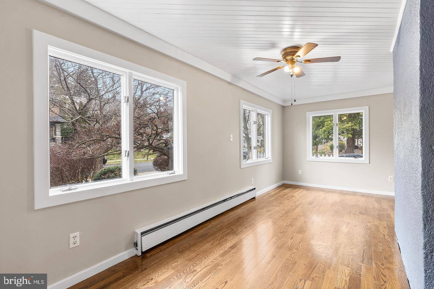 Havertown, PA 19083,103 LLANDAFF RD #A/B