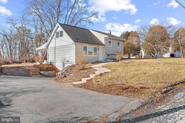 Birdsboro, PA 19508,104 HILLVIEW RD