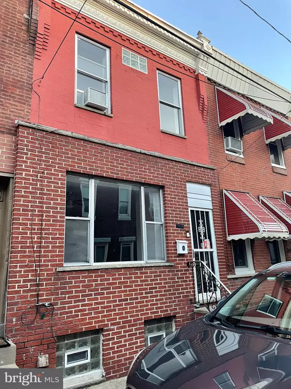 Philadelphia, PA 19145,2019 S DORRANCE ST