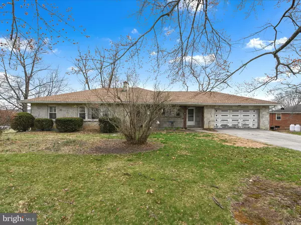 800 KREUTZ CREEK RD, York, PA 17406