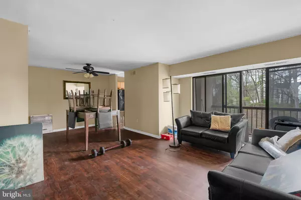 Laurel, MD 20707,15708 DORSET RD #177