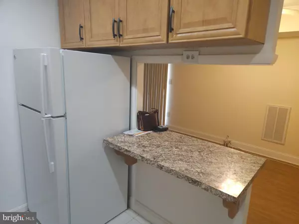 New Carrollton, MD 20784,7517 RIVERDALE RD #1916