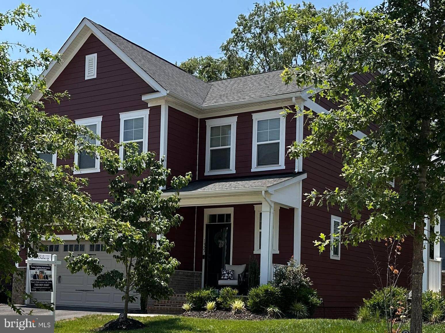 1527 MEADOWLARK GLEN RD, Dumfries, VA 22026