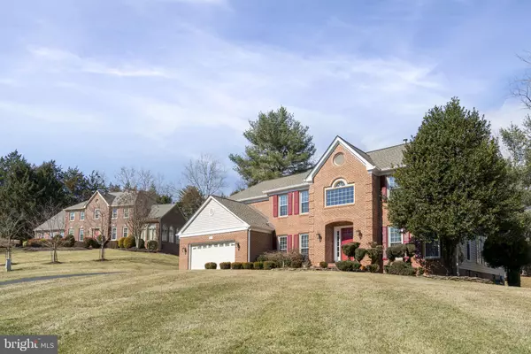 Vienna, VA 22182,9900 ROSEWOOD HILL CIR