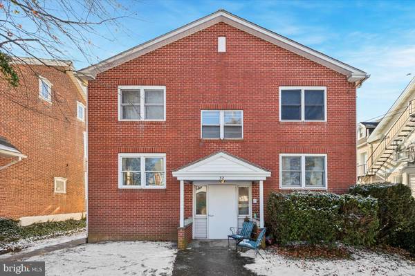 32 W THIRD ST, Lansdale, PA 19446