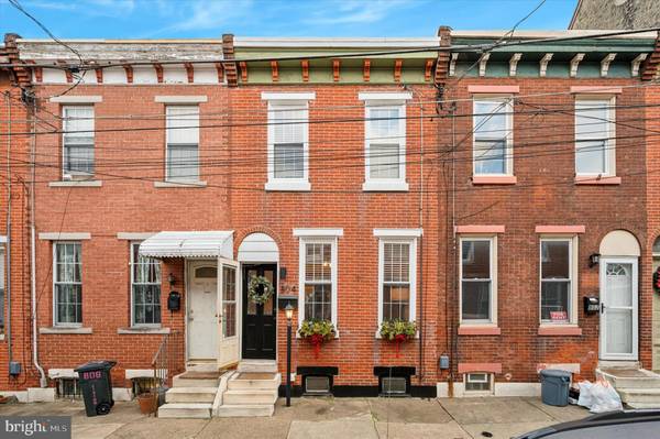 804 LIVINGSTON ST, Philadelphia, PA 19125