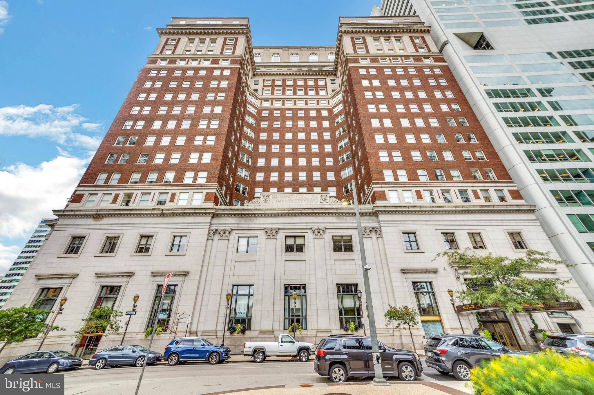 1600-18 ARCH ST #818,  Philadelphia,  PA 19103