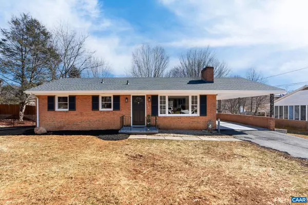 1505 LYLE AVE, Staunton, VA 24401