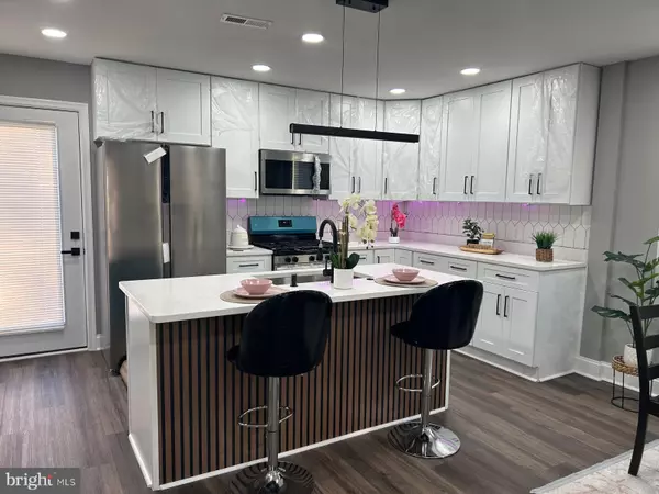 Baltimore, MD 21207,5211 W NORTH AVE