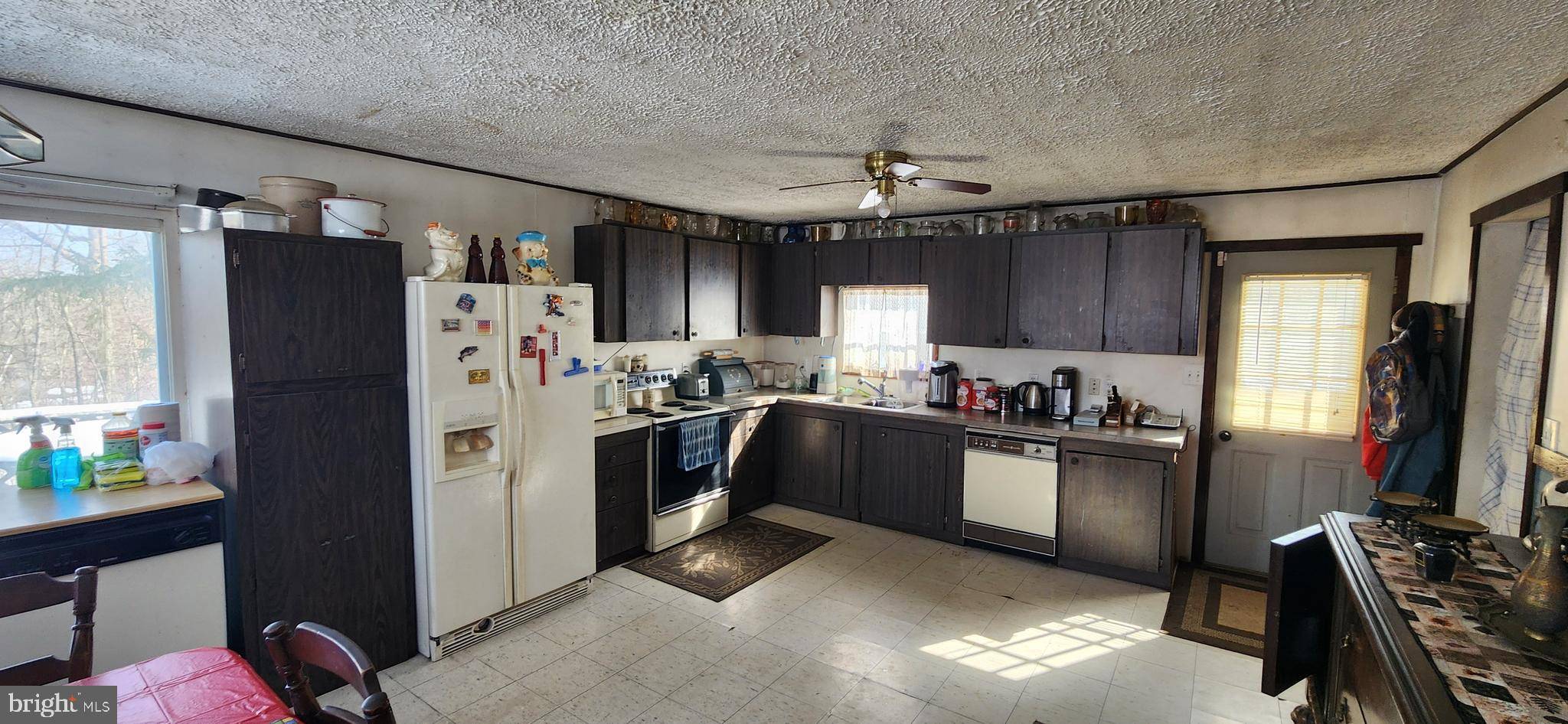 Mountain Lake Park, MD 21550,607 K
