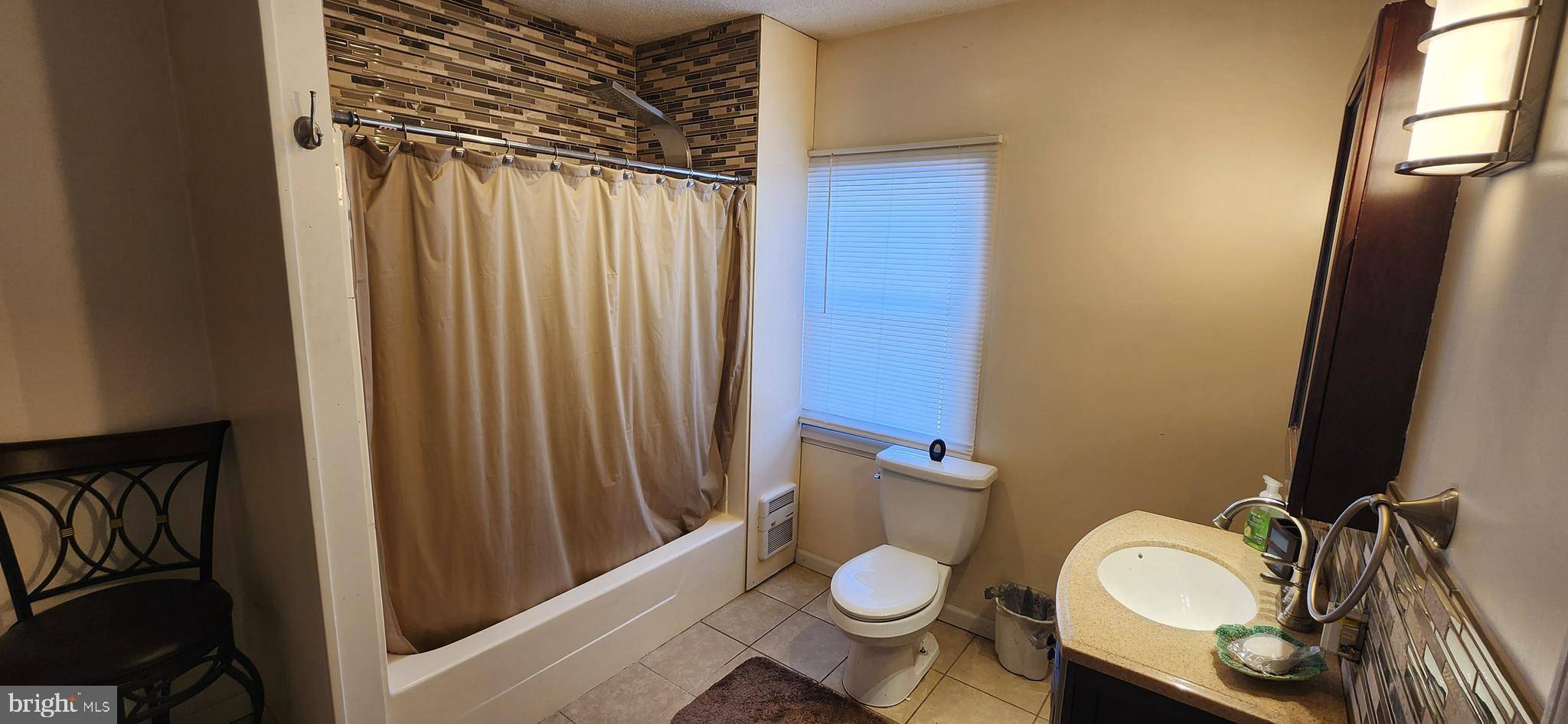 Mountain Lake Park, MD 21550,607 K