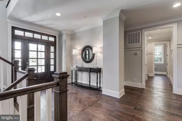 Bethesda, MD 20817,5700 TANGLEWOOD DR