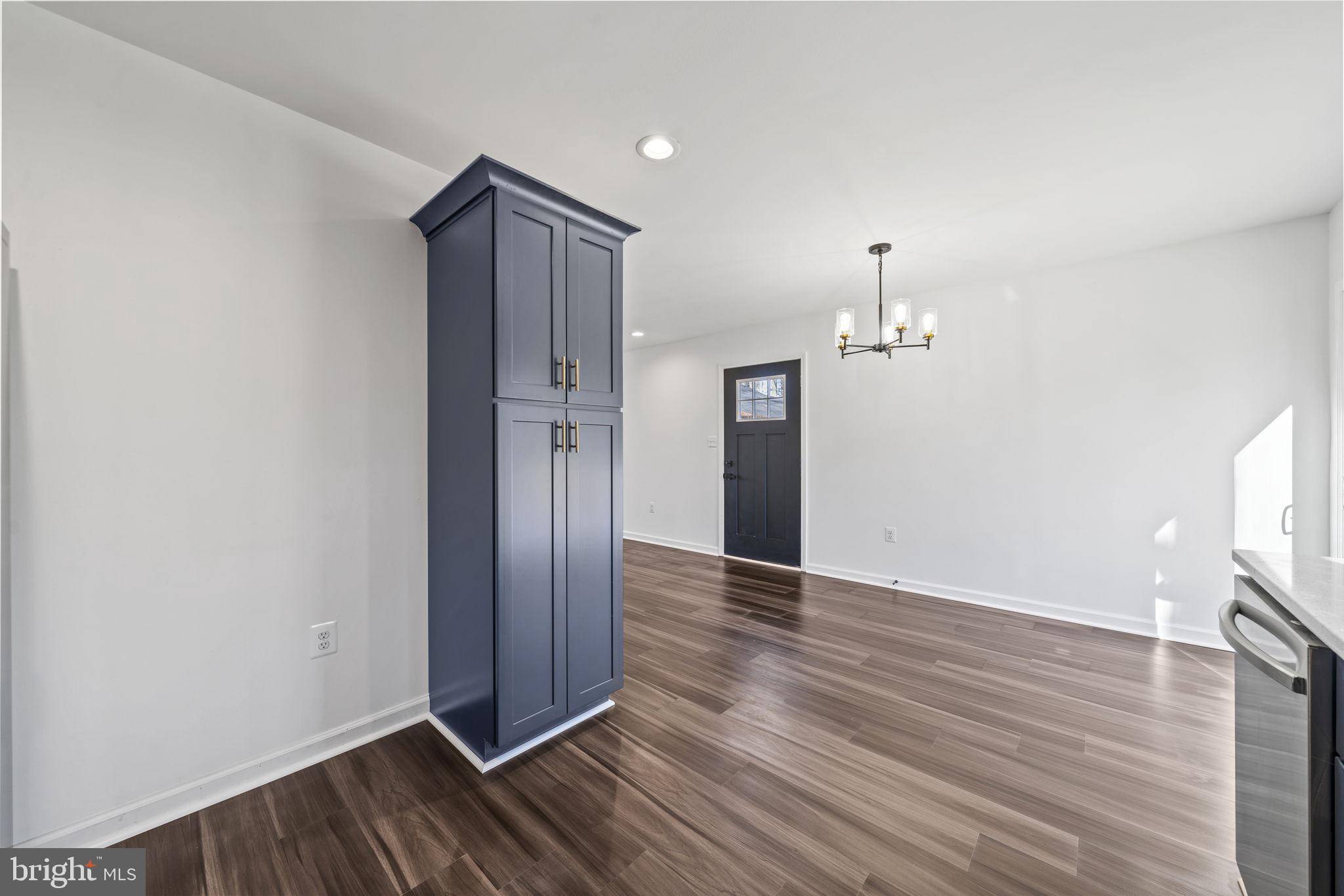 Colonial Beach, VA 22443,380 SHOREWOOD DR