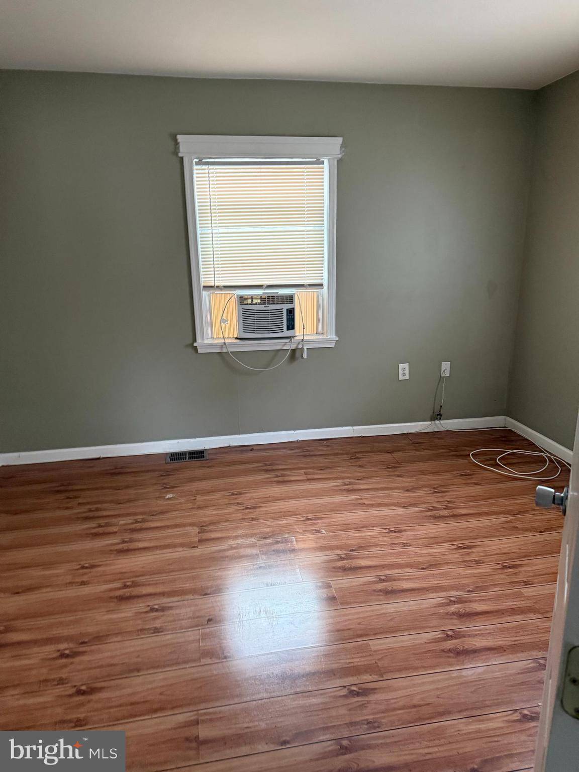 Baltimore, MD 21225,510 ARSAN AVE