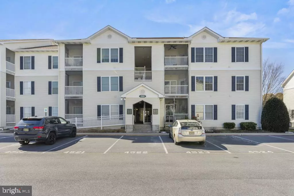 Rehoboth Beach, DE 19971,4500 SANDPIPER DR #16