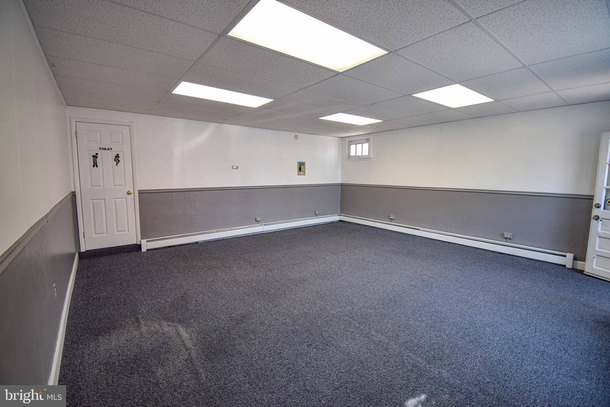 Pottstown, PA 19464,16 N YORK ST