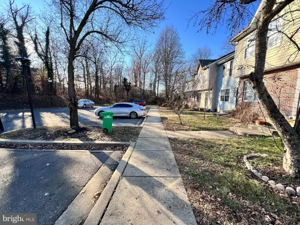 District Heights, MD 20747,6808 AMBER HILL CT