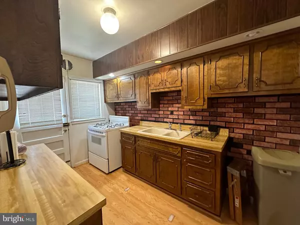 Baltimore, MD 21239,1209 E BELVEDERE AVE