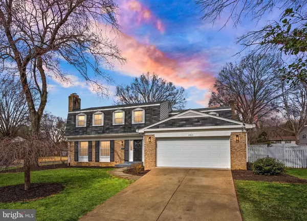 2502 LISBON LN, Alexandria, VA 22306