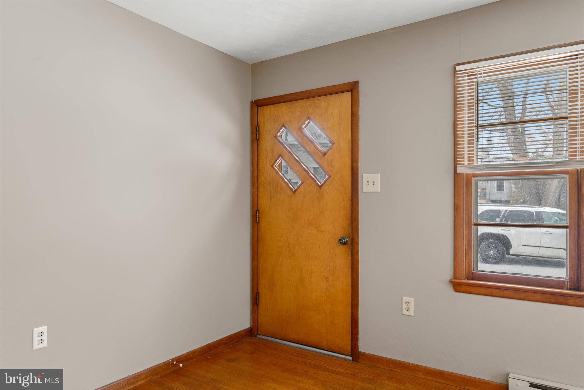 Edinburg, VA 22824,107 WATER ST