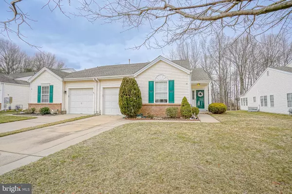 7 BITTERSWEET PL, Mount Laurel, NJ 08054