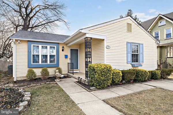 338 W PINE ST, Audubon, NJ 08106