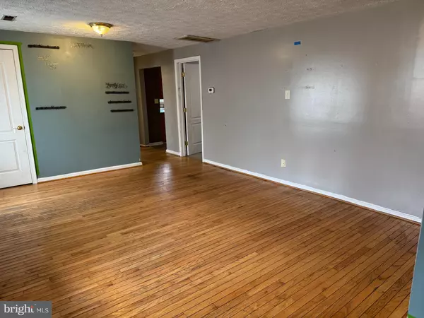 Pasadena, MD 21122,1395 RAINBOW DR