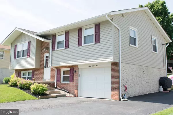 359 JEFF AVE, Ephrata, PA 17522