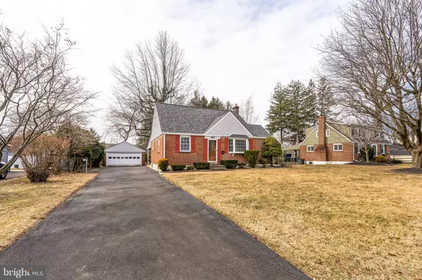 105 NEWINGTON DR, Hatboro, PA 19040