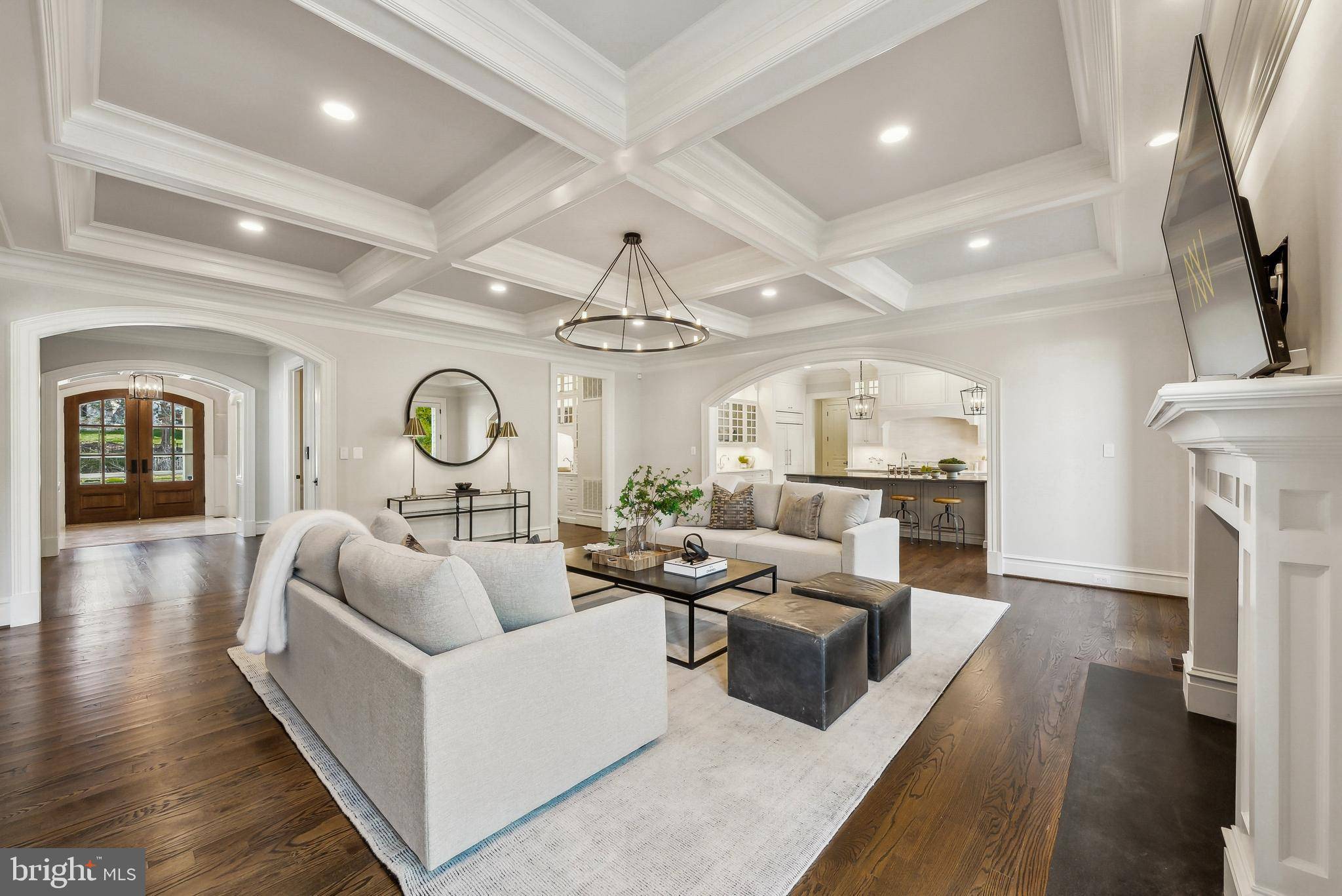 1070 VISTA DR, Mclean, VA 22102